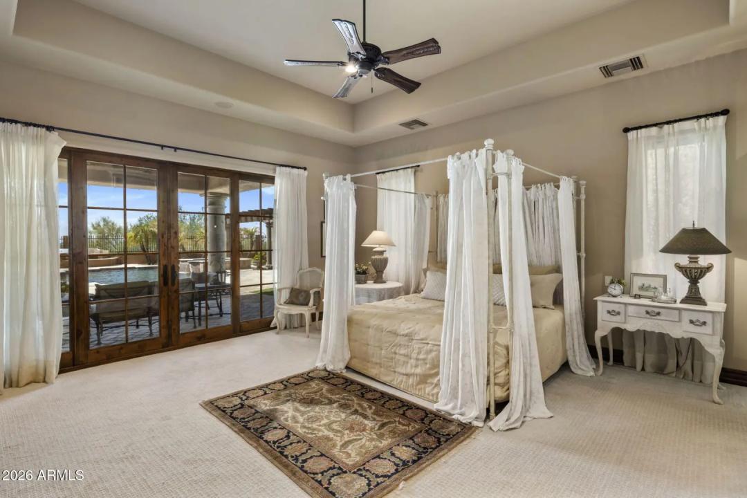 Real Estate Picture 43
