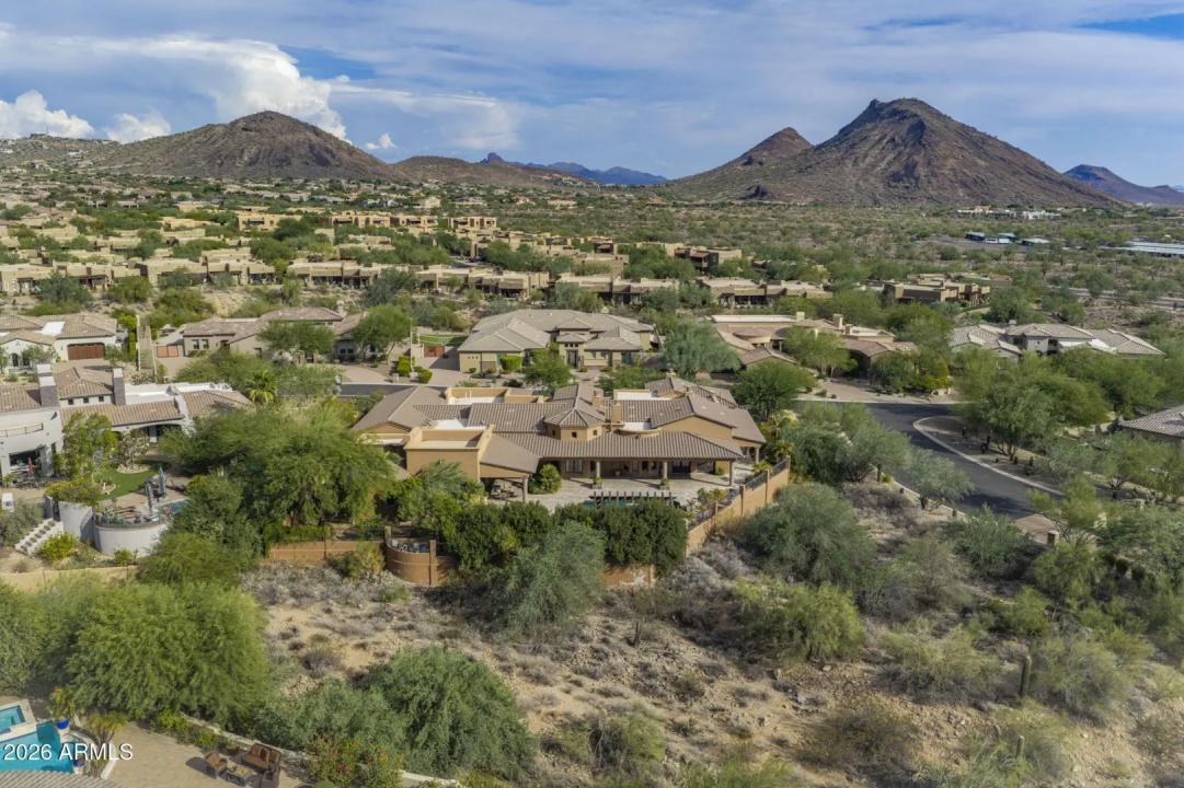 Real Estate Picture 92