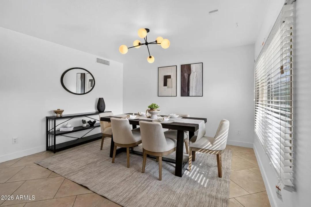 Real Estate Picture 21