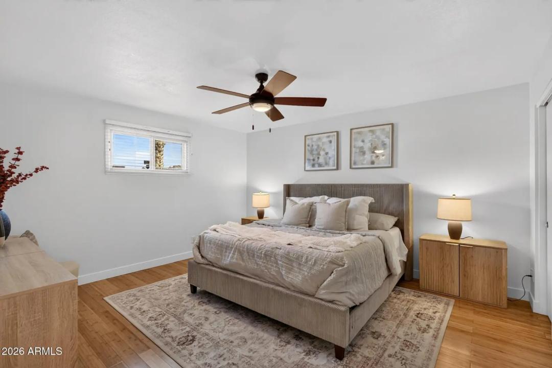 Real Estate Picture 26