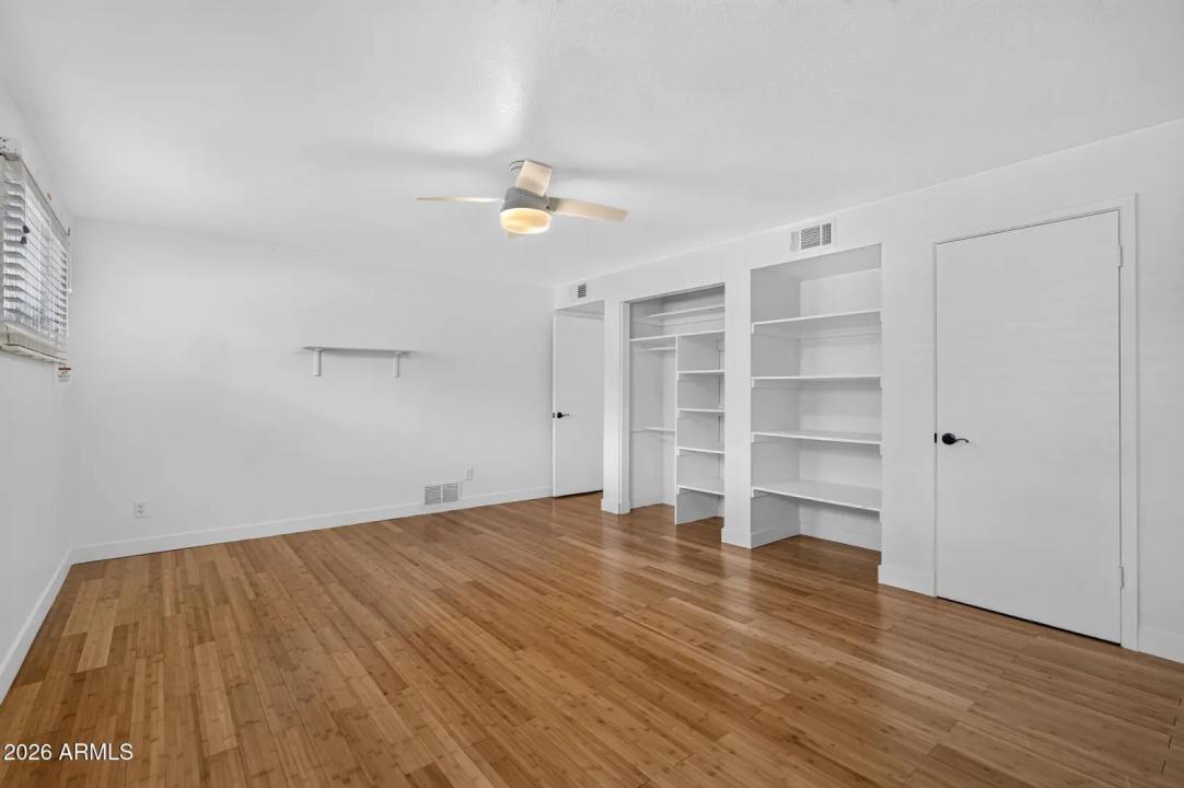 Real Estate Picture 34