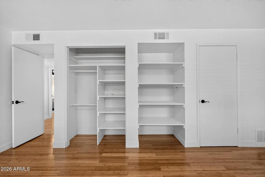 Real Estate Picture 35