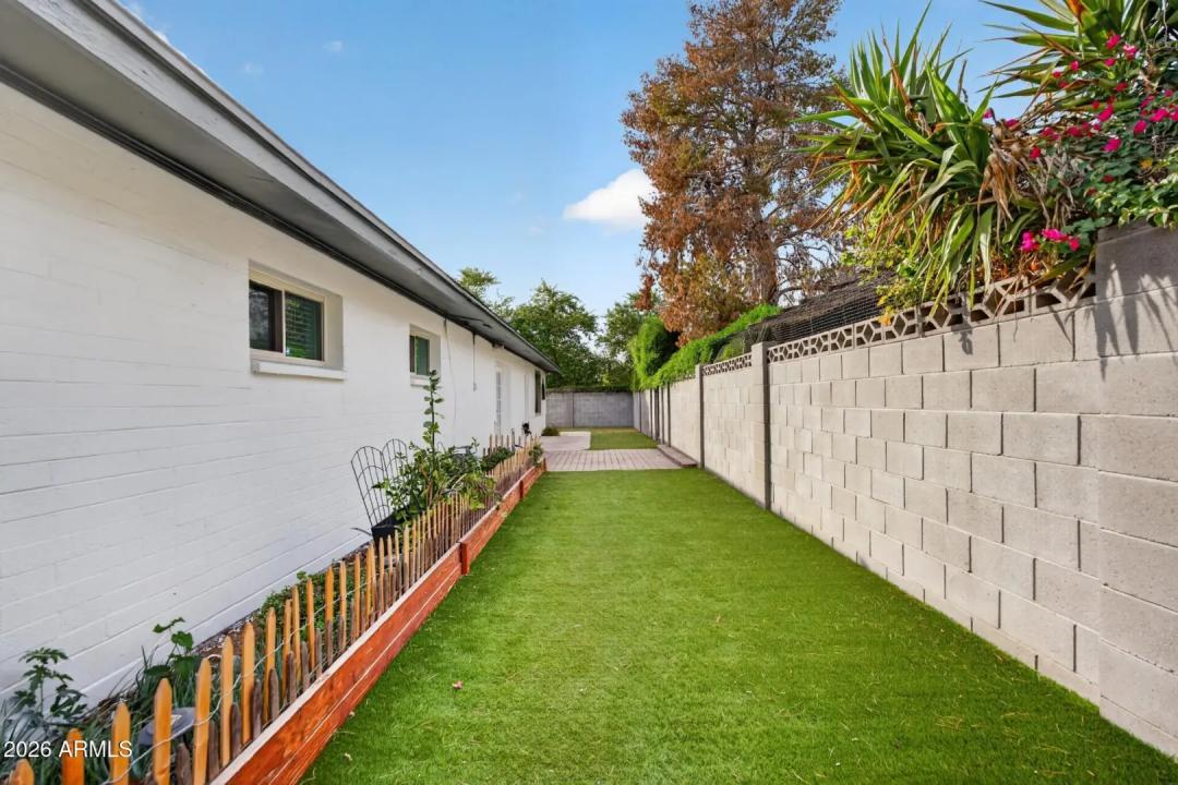 Real Estate Picture 51
