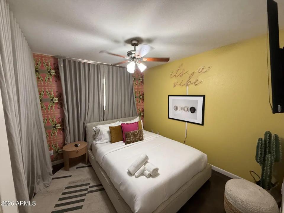Real Estate Picture 10