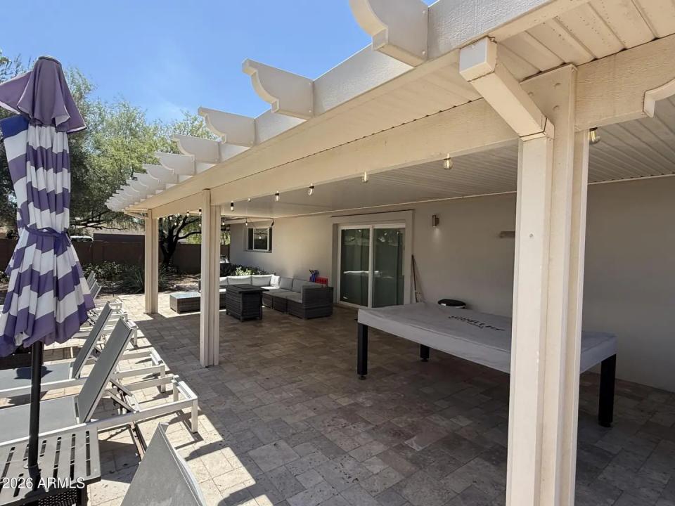 Real Estate Picture 17