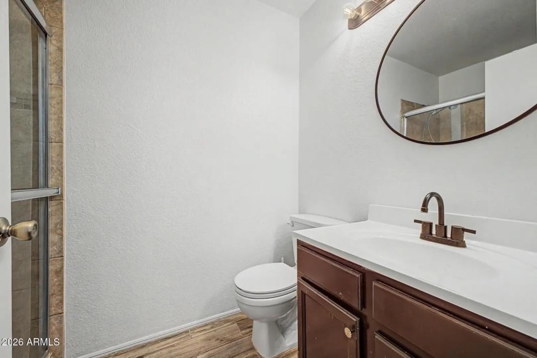 Real Estate Picture 12