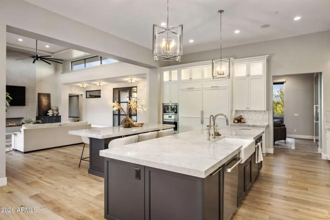Real Estate Picture 17