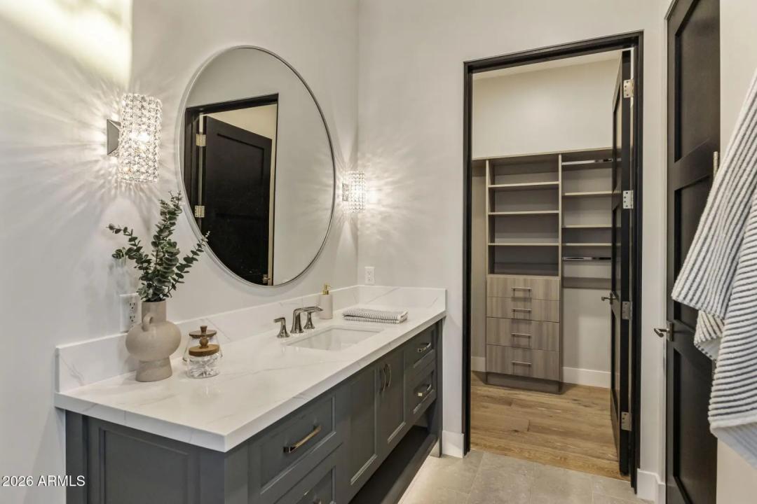 Real Estate Picture 35