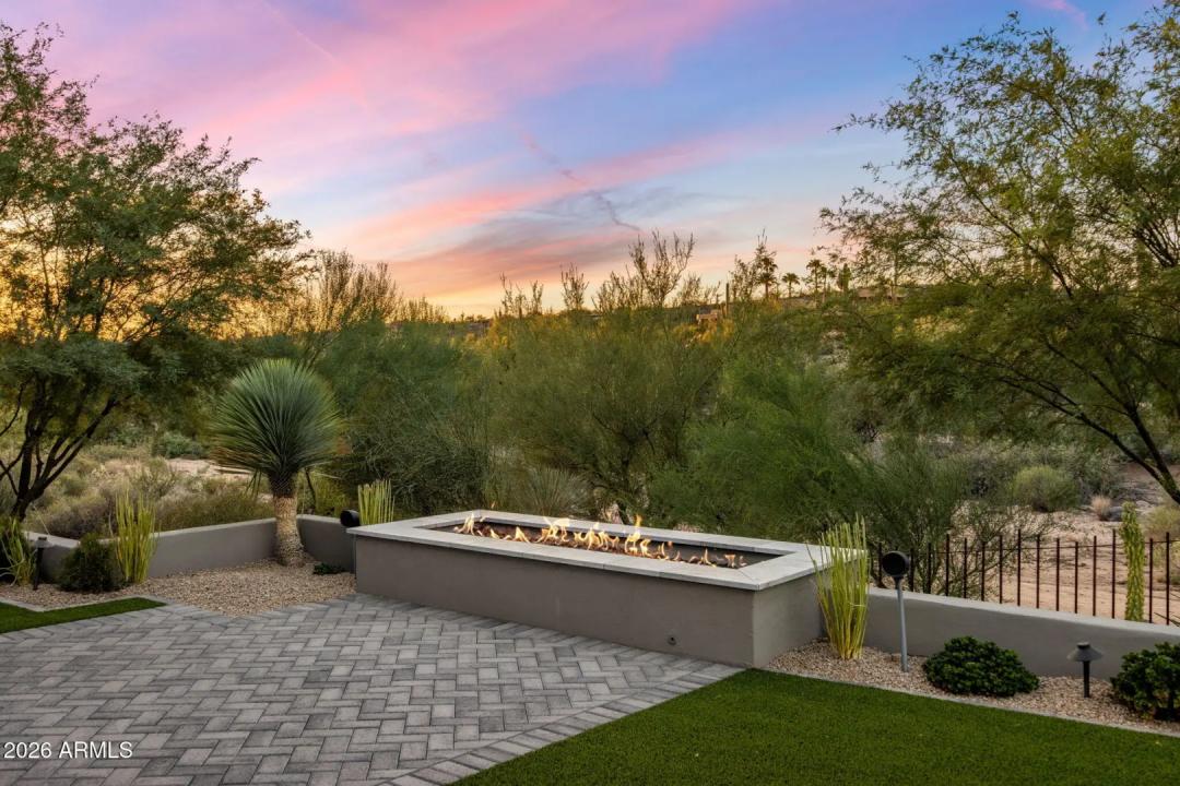 Real Estate Picture 42