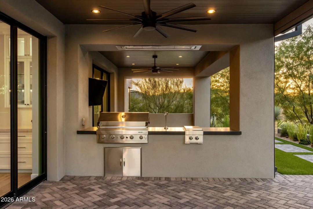 Real Estate Picture 43