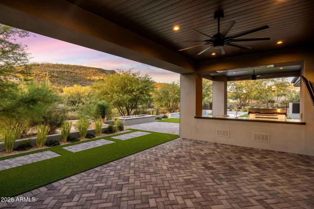 Real Estate Picture 45
