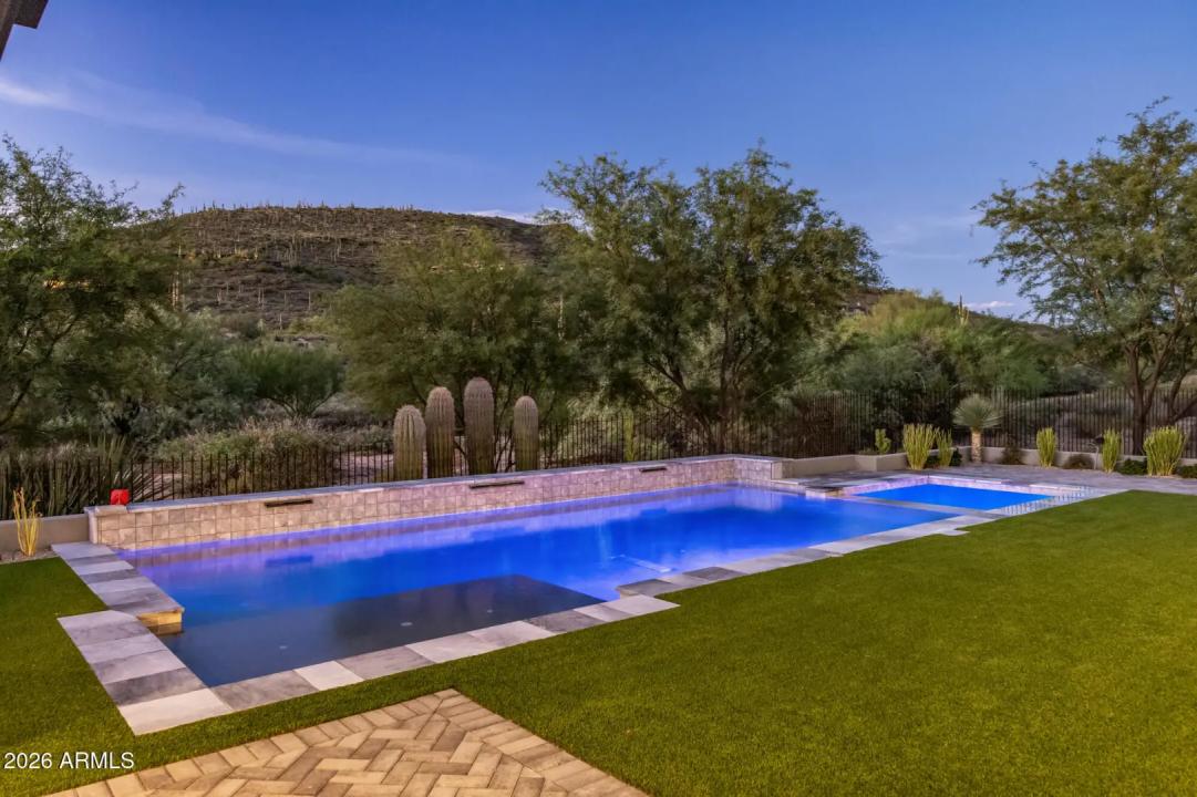 Real Estate Picture 61