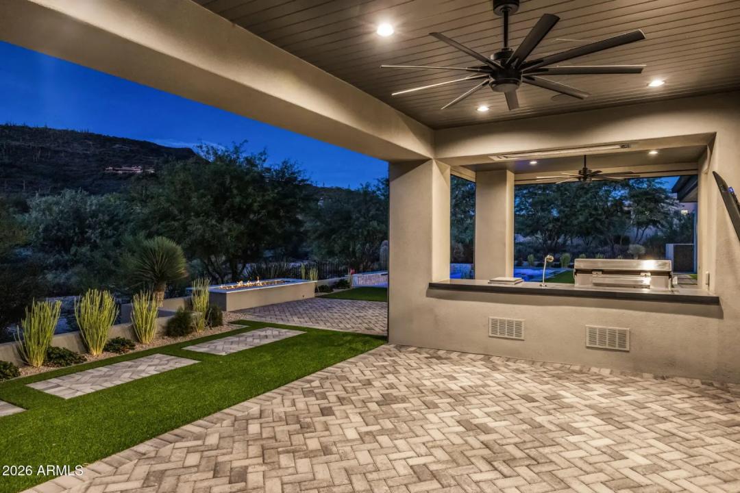 Real Estate Picture 64