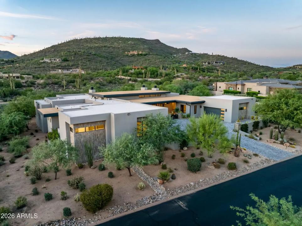 Real Estate Picture 70