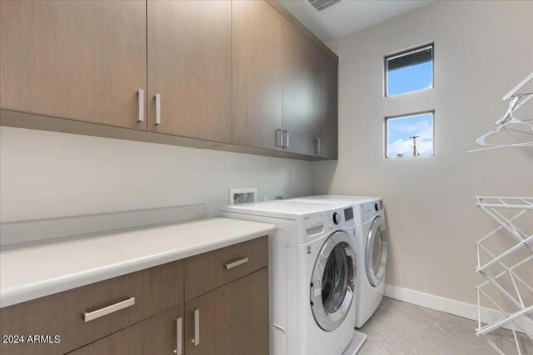 Real Estate Picture 21