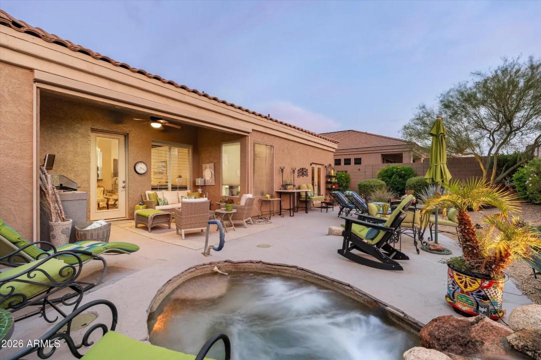 Real Estate Picture 24