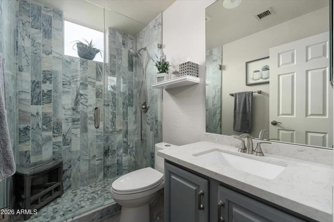 Real Estate Picture 21