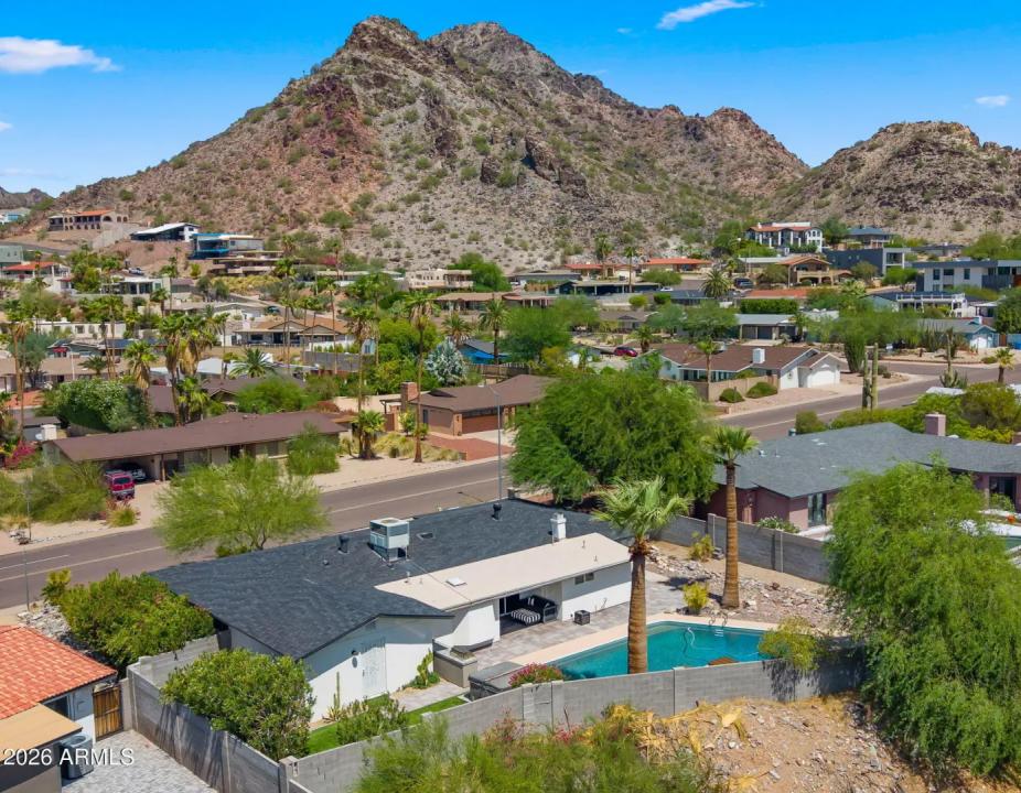 Real Estate Picture 2