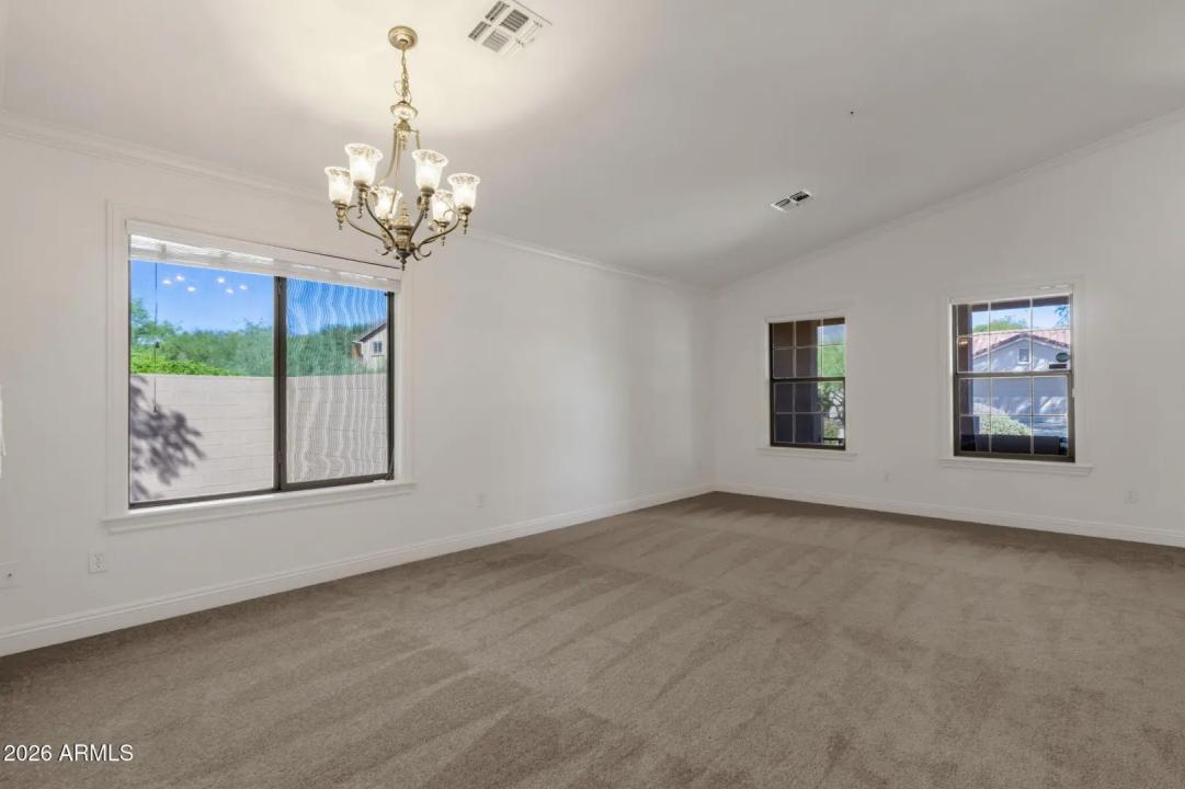 Real Estate Picture 15