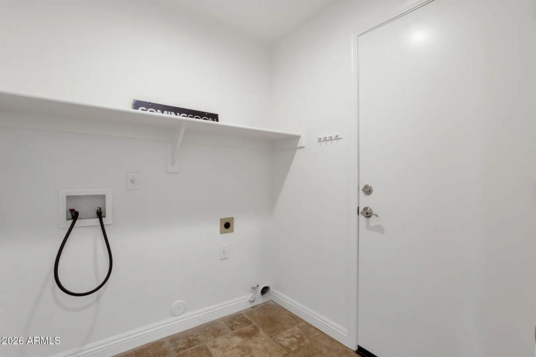 Real Estate Picture 33