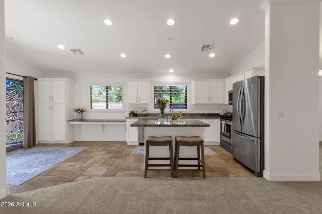 Real Estate Picture 19
