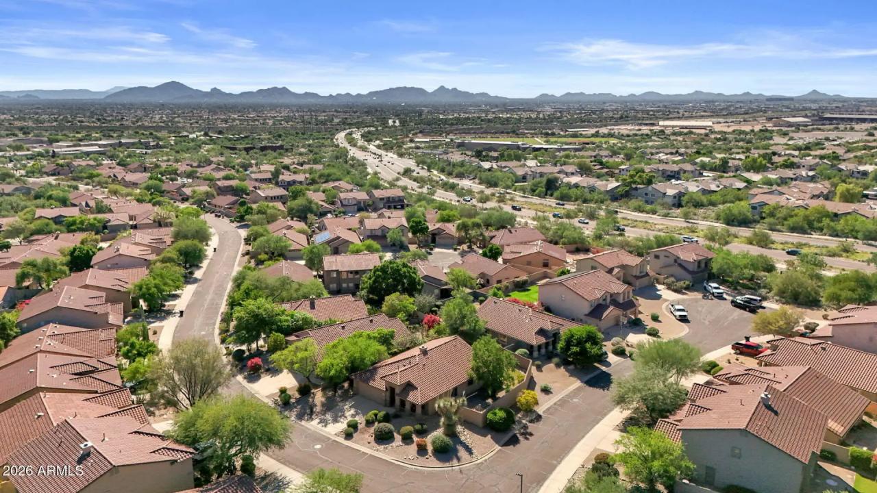 Real Estate Picture 42