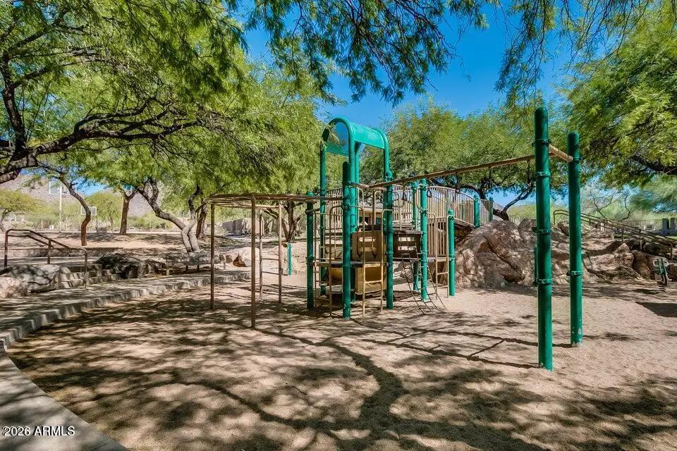 Real Estate Picture 44