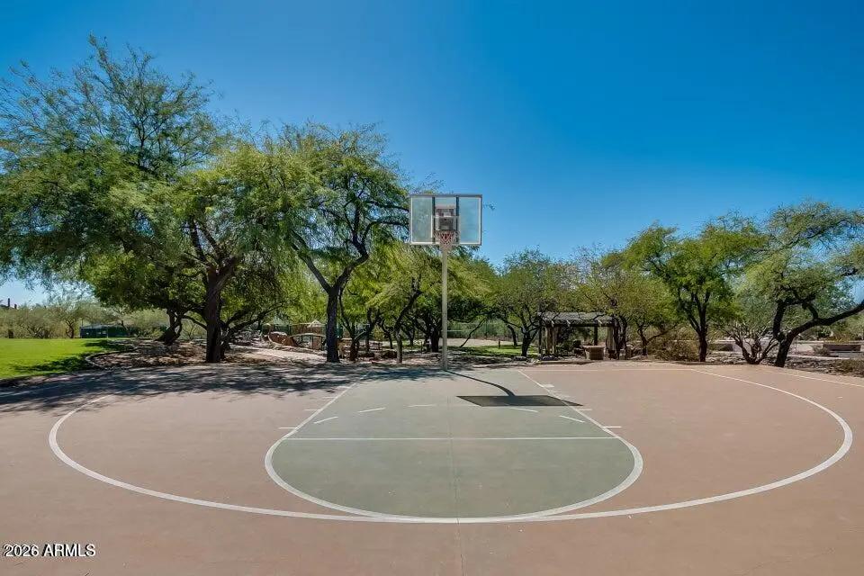 Real Estate Picture 46