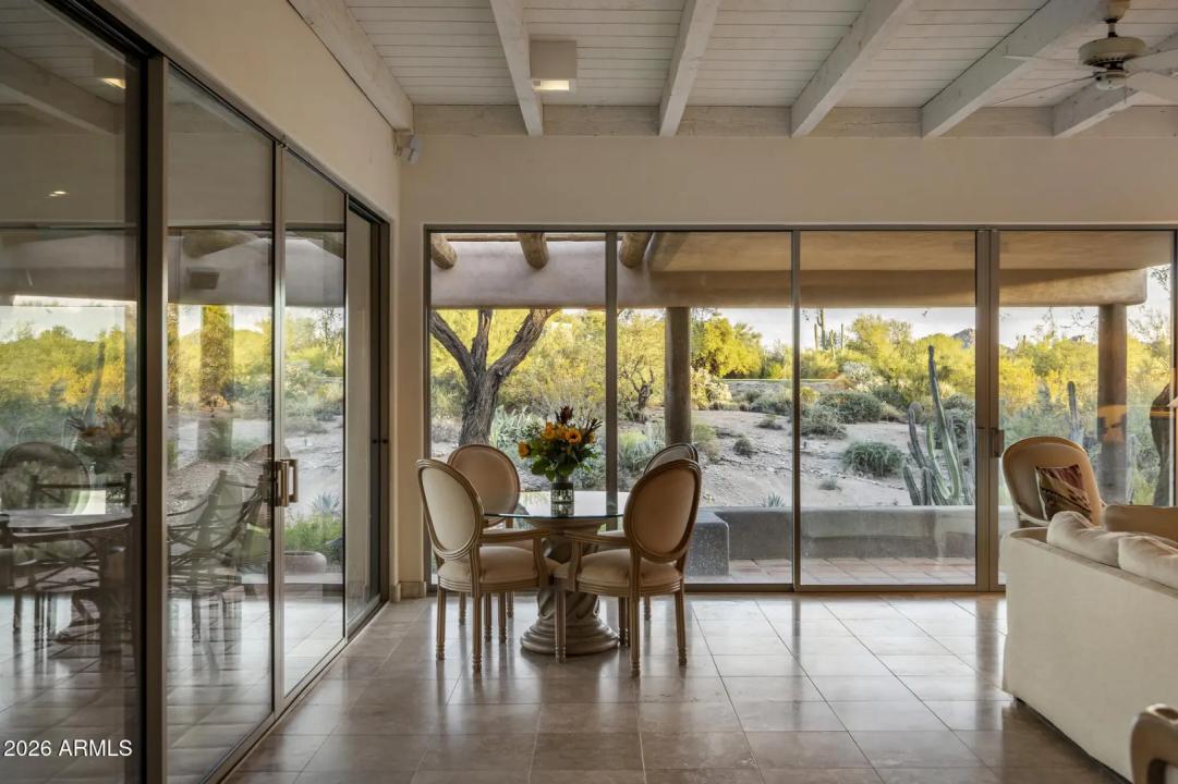 Real Estate Picture 14