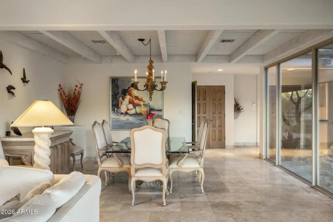 Real Estate Picture 15