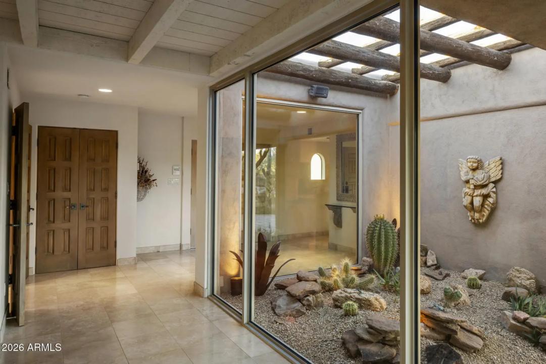 Real Estate Picture 20