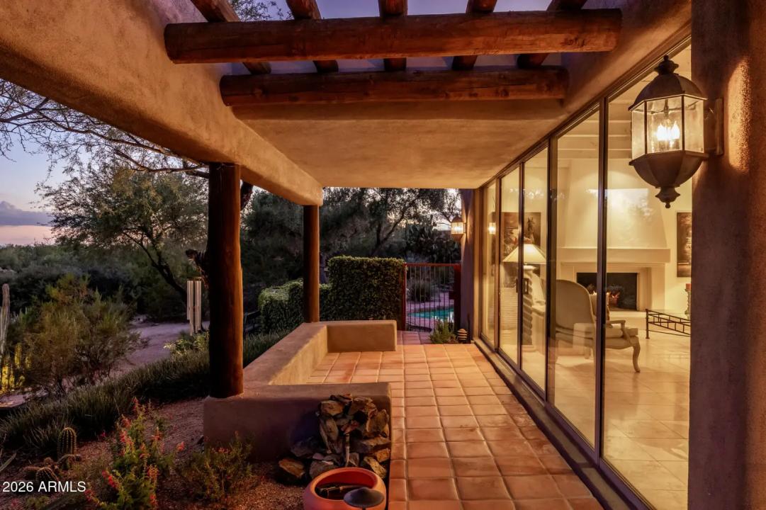 Real Estate Picture 17