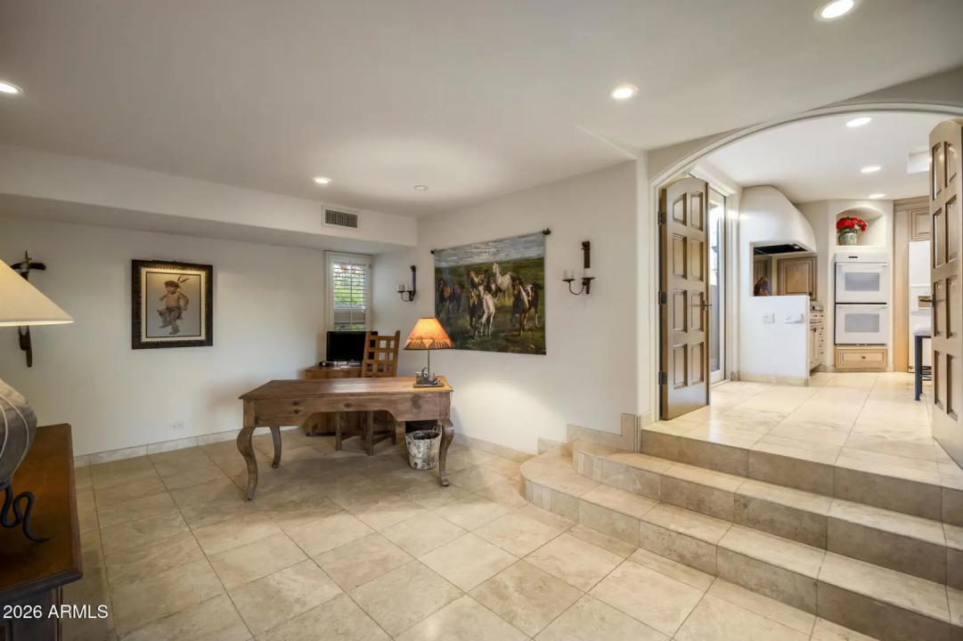 Real Estate Picture 29