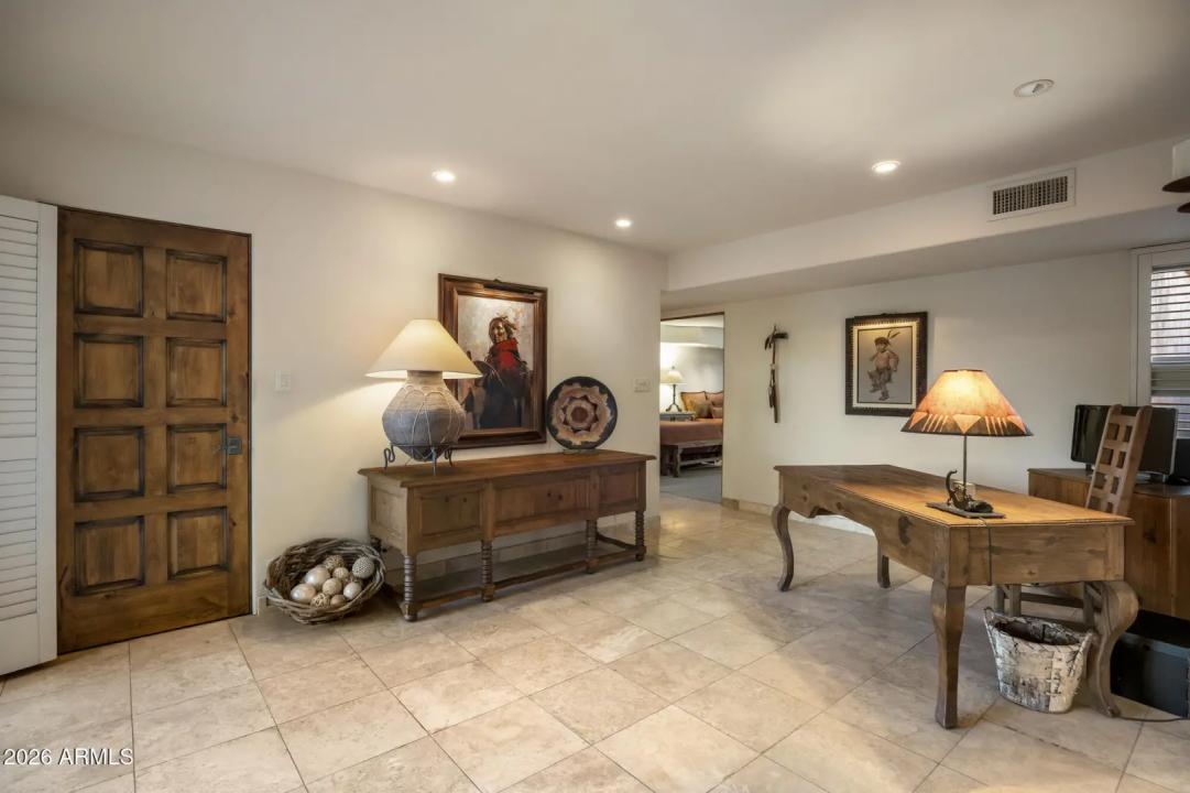 Real Estate Picture 30
