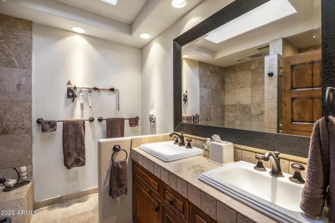Real Estate Picture 35