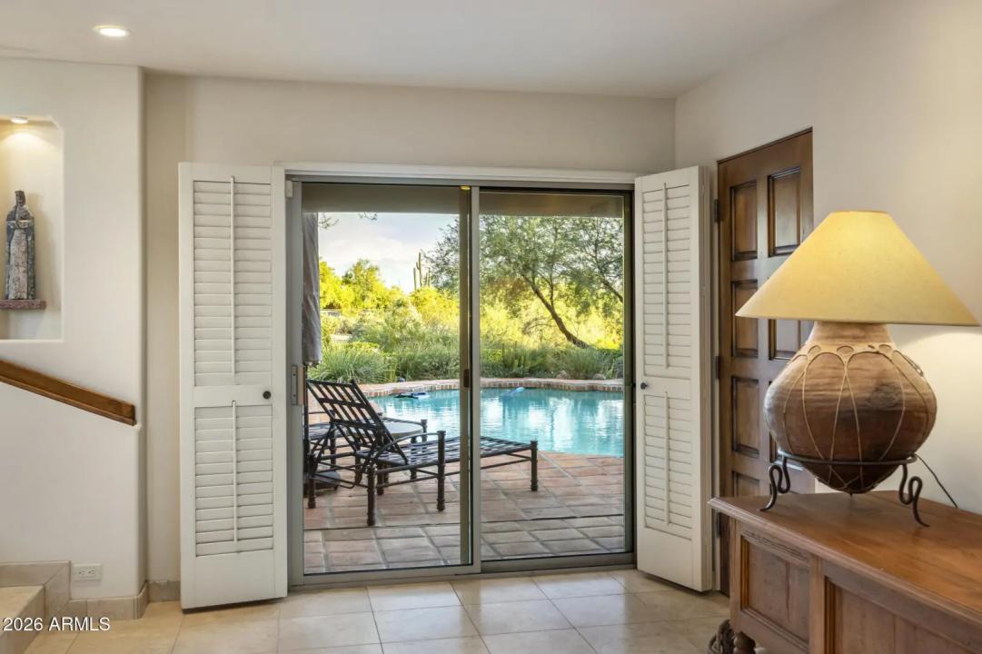 Real Estate Picture 28