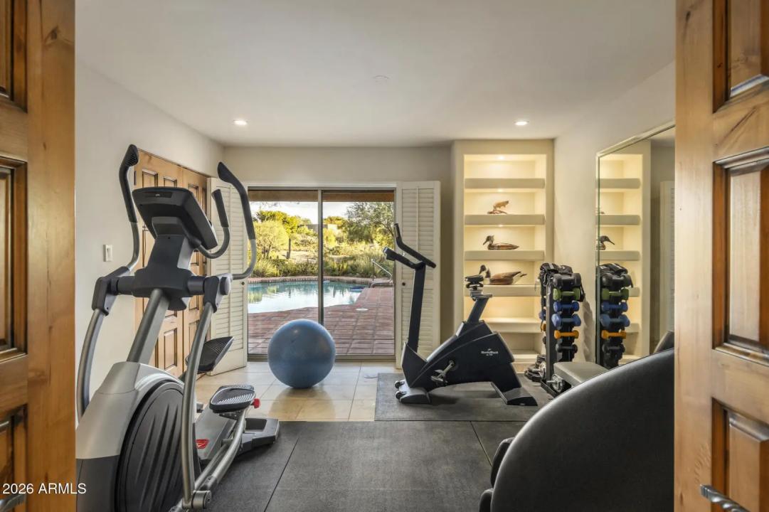Real Estate Picture 37