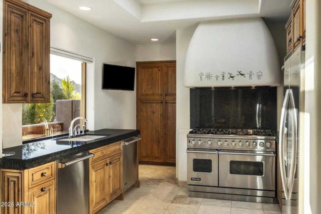 Real Estate Picture 44
