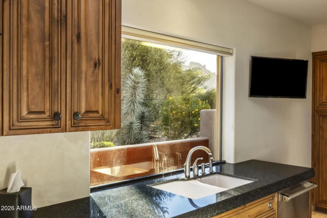 Real Estate Picture 47