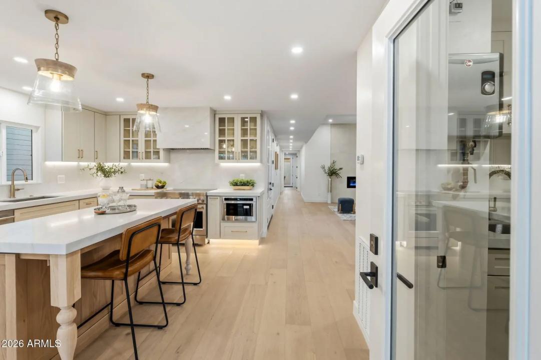 Real Estate Picture 2