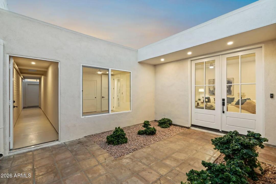Real Estate Picture 18