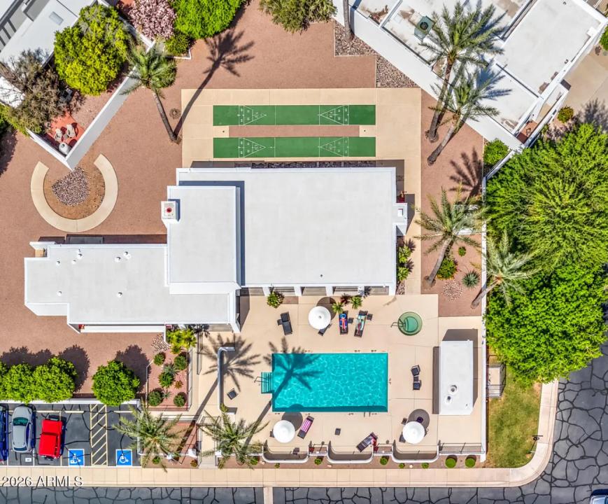 Real Estate Picture 19