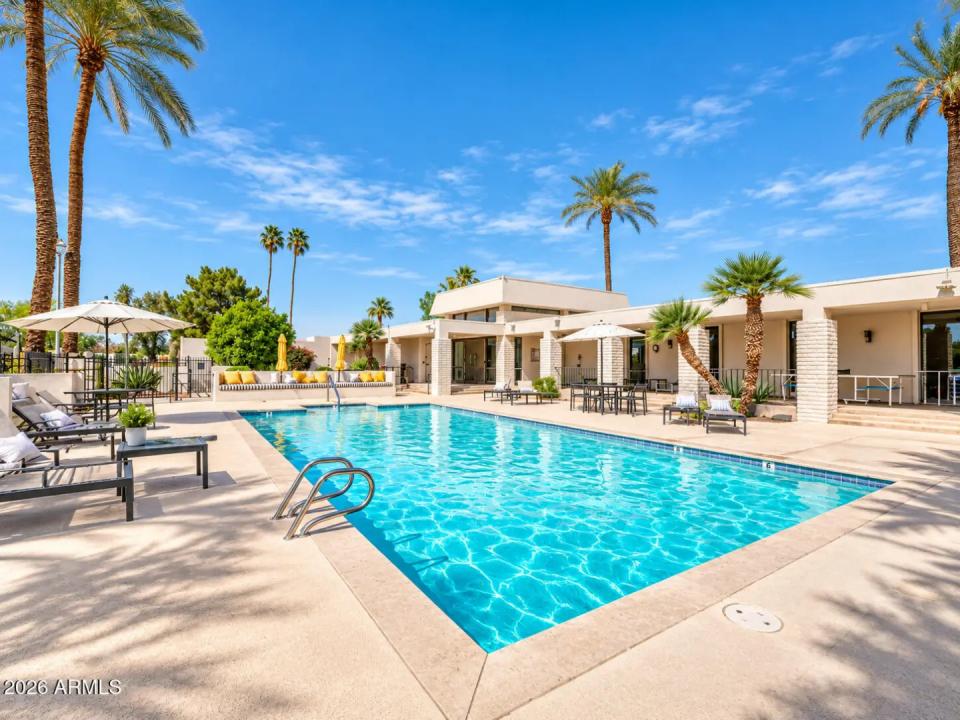 Real Estate Picture 20