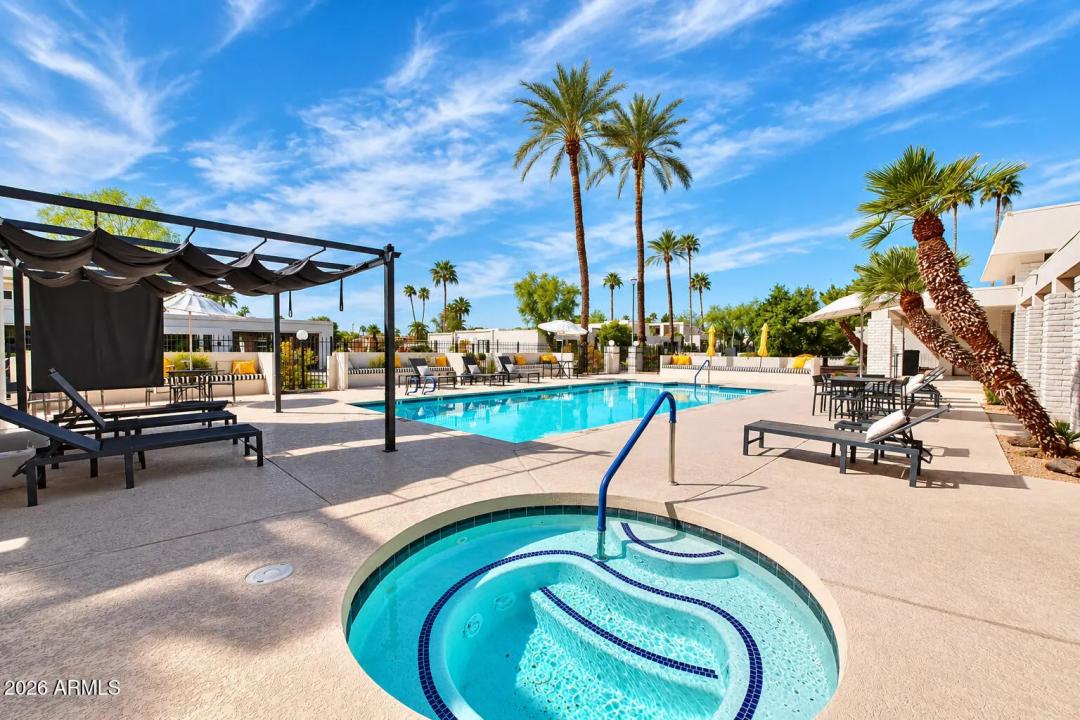 Real Estate Picture 21