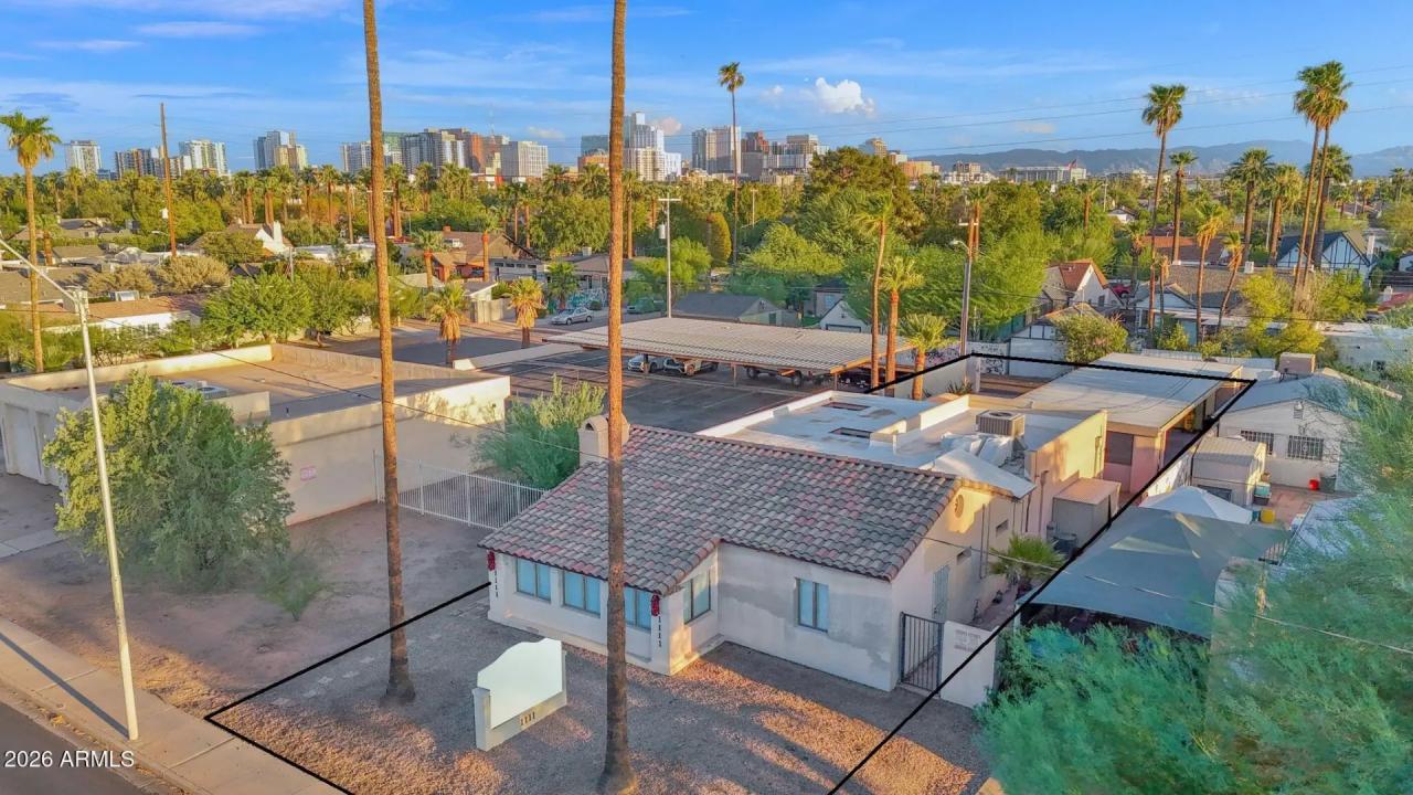 Real Estate Picture 1