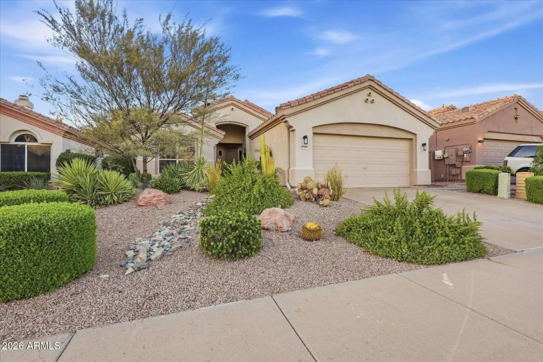 Real Estate Picture 3