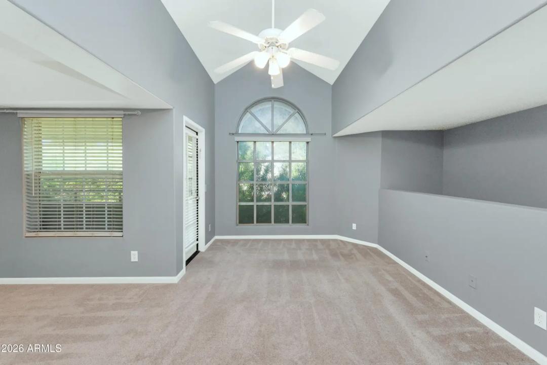 Real Estate Picture 15