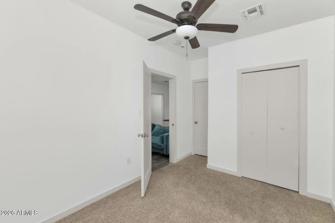 Real Estate Picture 20
