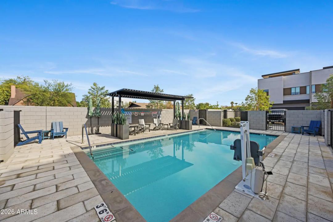 Real Estate Picture 20