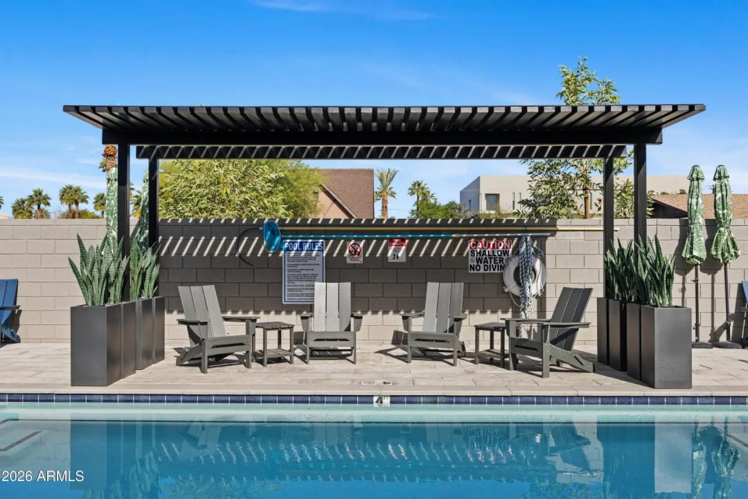 Real Estate Picture 21